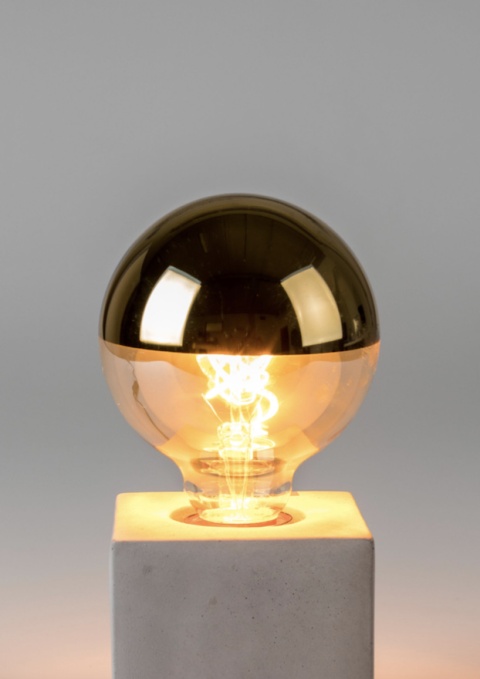 Żarówka GLOBE złota ściemnialna MIRROR GOLD E27 złota spiralny żarnik