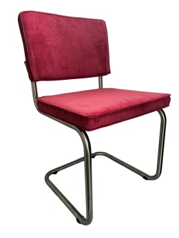 Krzesło Ridge Rib Brushed Zuiver malinowe widok z przodu
