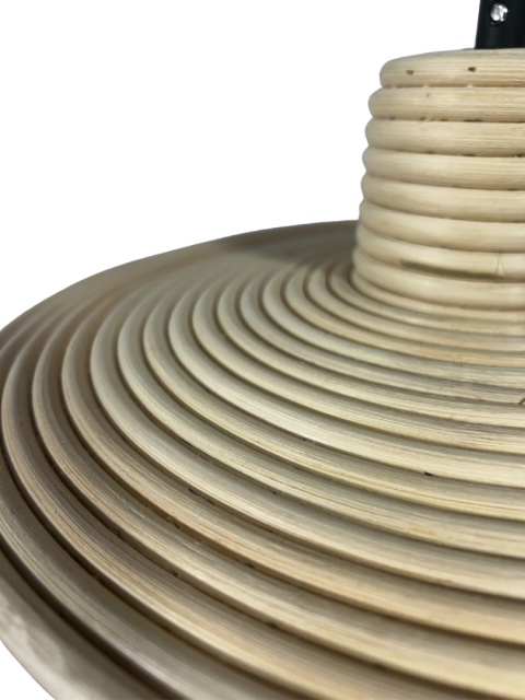 Lampa wisząca z naturalnego rattanu w stylu skandynawskim – rozmiar S