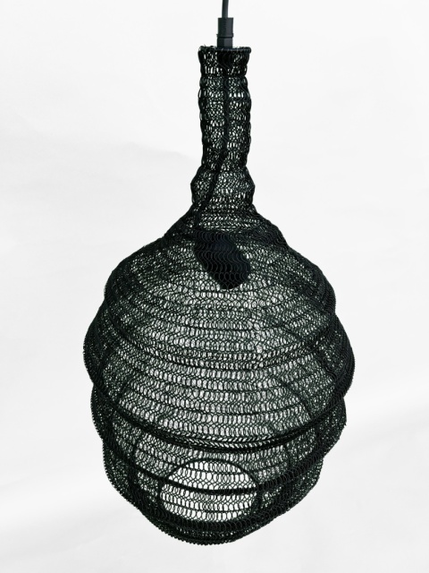 Lampa wisząca metalowa siatka czarna gniazdo os skandynawski styl do loftu