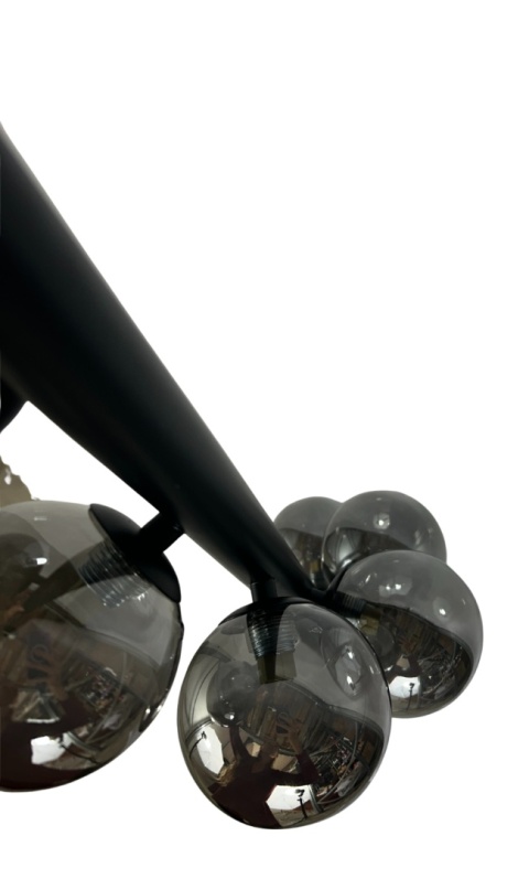 Lampa wisząca czarna z sześcioma kloszami kule dymione szkło styl glamour