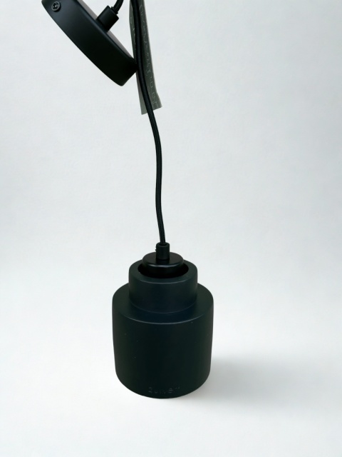 Lampa wisząca betonowa czarna styl industrialny lampa do loftu minimalizm