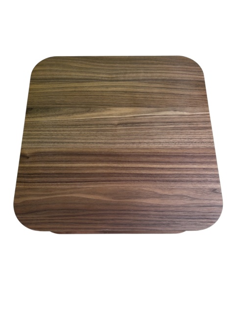 Stolik boczny pomocniczy na nóżkach w stylu skandynawskim brązowy orzech przesuwne drzwiczki