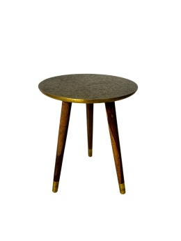 Elegancki stolik boczny z tłoczonym blatem z mosiądzu na drewnianych nóżkach sheesham styl etno boho