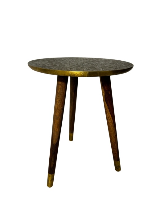 Elegancki stolik boczny z tłoczonym blatem z mosiądzu na drewnianych nóżkach sheesham styl etno boho