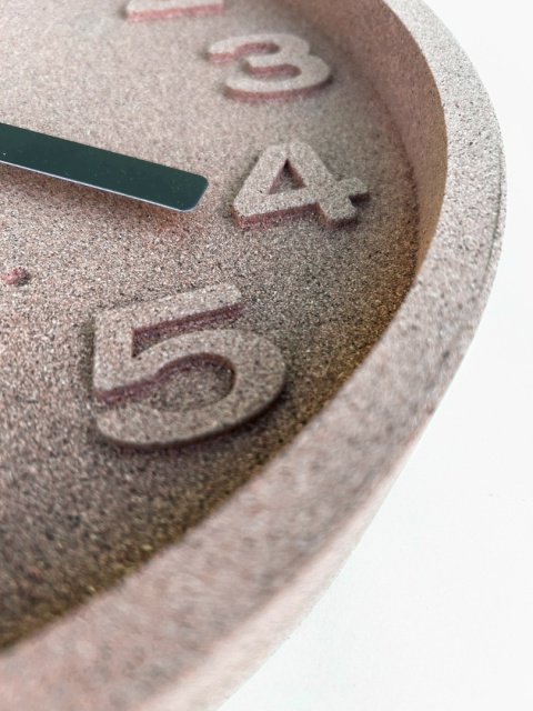 Zegar ścienny 3D numeryczny z korka jasnobrązowy czarne wskazówki skandynawski styl