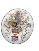 Kinkiet ceramiczny GRANNIES DISHES ujęcie frontowe pod kątem z widoczną szklaną gałką centralną.