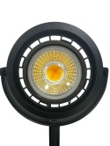 Detal konstrukcji i mocowania lampy.